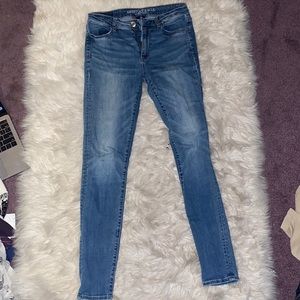 American Eagle size 6 long high rise jeggings